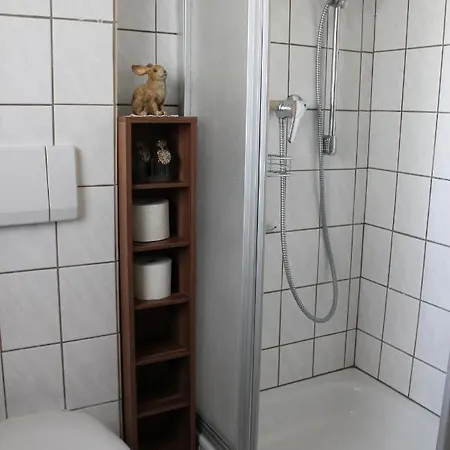 Anni * Rot an der Rot