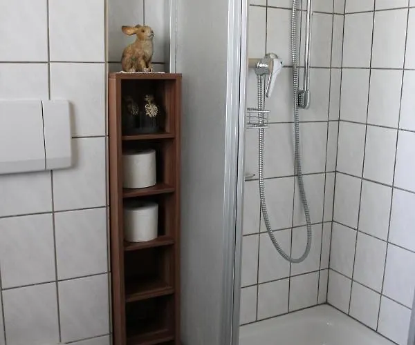 Anni * Rot an der Rot